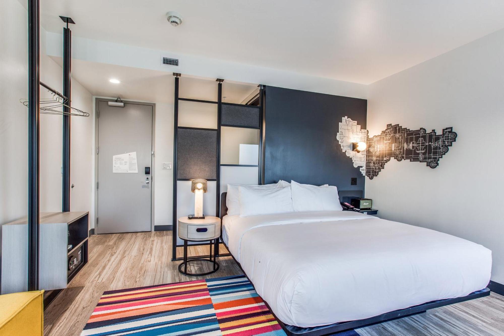 Aloft Dallas Arlington Entertainment District Exterior photo